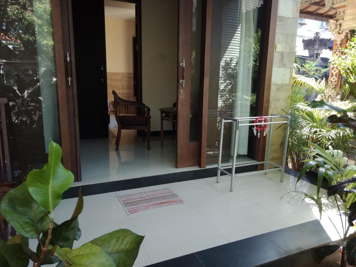 Rika Sanur Homestay Exterior photo