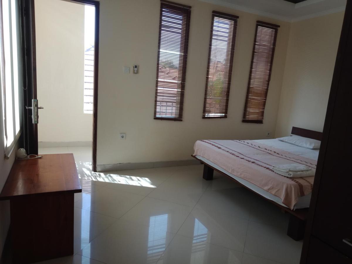 Rika Sanur Homestay Exterior photo