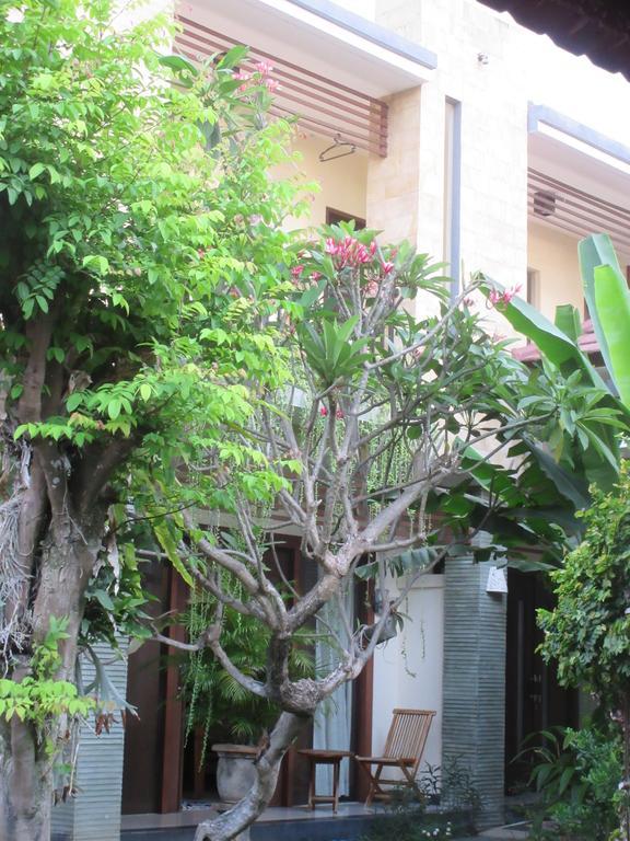 Rika Sanur Homestay Exterior photo