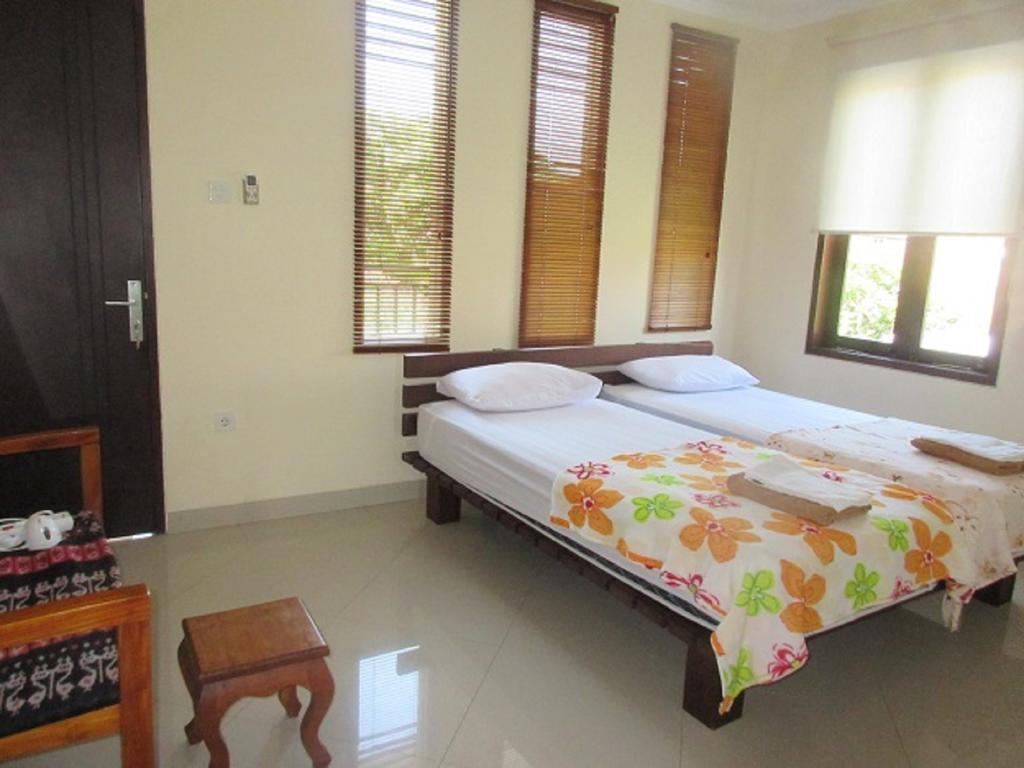 Rika Sanur Homestay Exterior photo